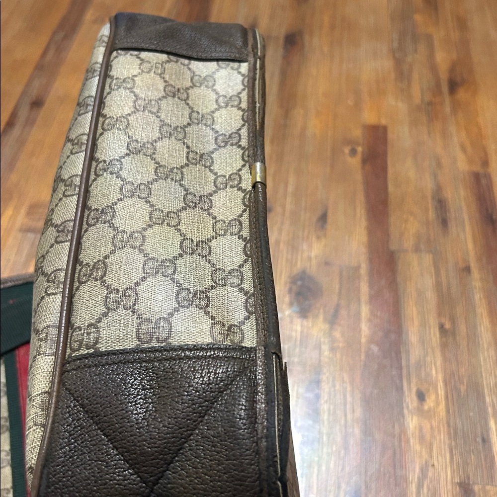 Gucci - Picture 9 of 9